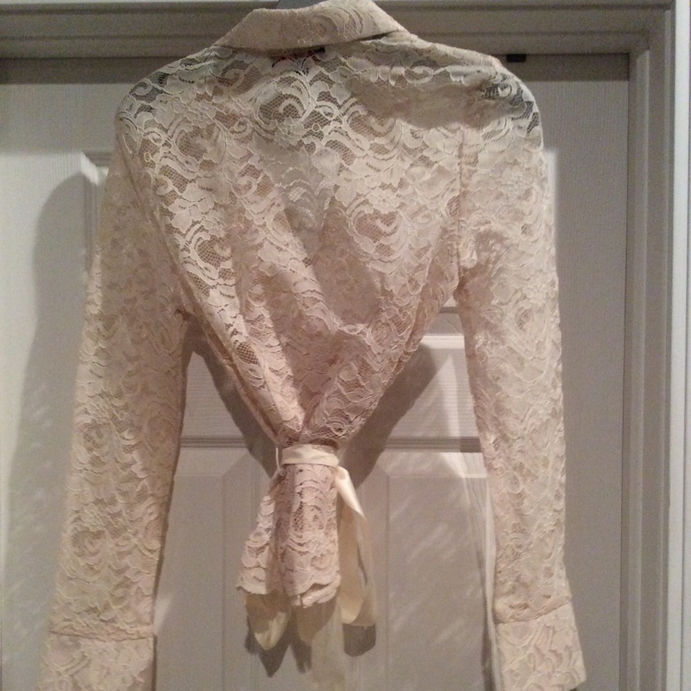Hot kiss brand lace blazer - Picture 4 of 5